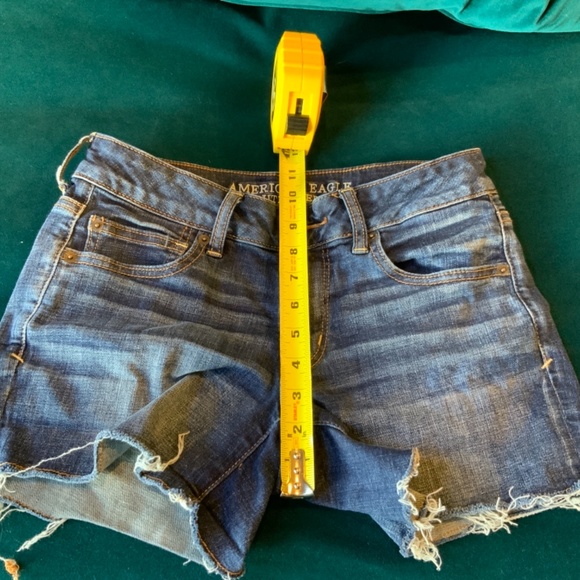 American Eagle Mid-Rise-Shortie Shorts - Picture 6 of 7